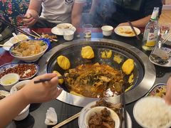 -田家大院东北农家菜铁锅炖(西安总店)
