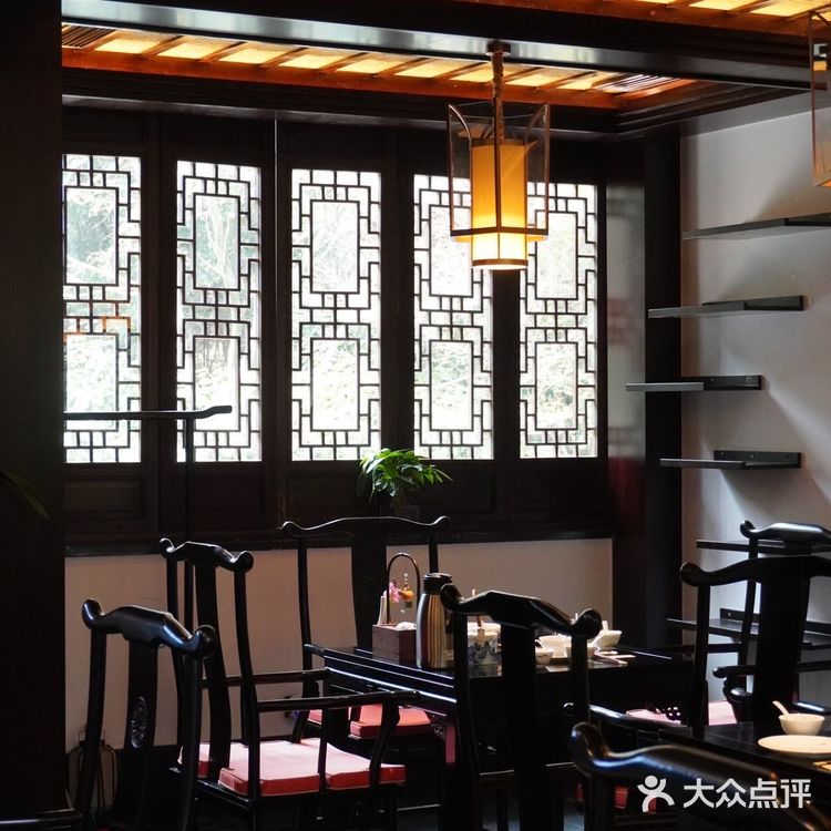 春日的快乐丨氛围感下午茶餐厅🌈
