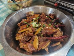 -昱龙大盆牛蛙馆(三兴街总店)