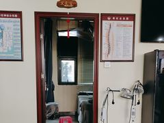 -张钰强中医正骨推拿连锁(唐家人才公寓店)