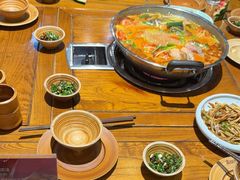 -亮欢寨酸汤鱼(沙冲路店)