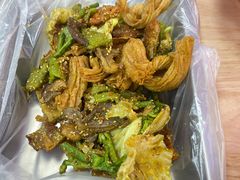 -二钢串叔麻辣烫(华龙大厦店)