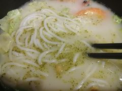 -大鼓米线(长宁建滔广场DM店)