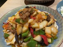 -耶里夏丽·新疆菜·28年喀什老馆(田林东路店)