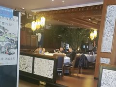 -八府香鸭·啫啫煲(华山路店)