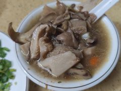 -东巴谷野生菌火锅餐厅