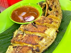 -明记烧鱼美味店