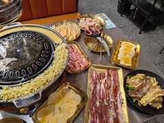 -胡悦里韩式烤肉(芝罘万达广场店)