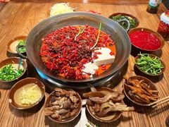 -贰回巷火锅馆(钟楼店)