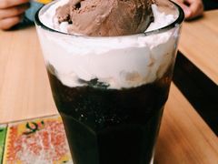 -必胜客(WOW中心城店)