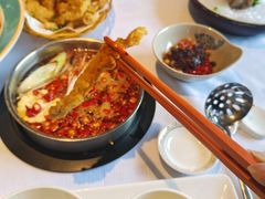 -泓炙颐凤鲜海鲜火锅料理(桐乡店)