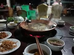 -朝伟清真铜瓢牛肉馆(三十年老·店)