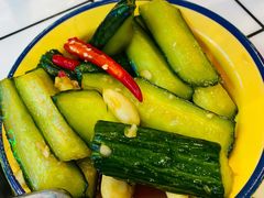 -晓彭肥肠鸡·泡椒鸡火锅(水木天地店)