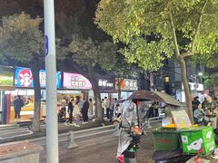 -官亭路小吃一条巷