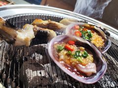 -围炉肉舍•炭烤活鳗•丹东海鲜烤肉(步行街店)