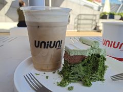 -UNI UNI(环亚凯瑟琳店)