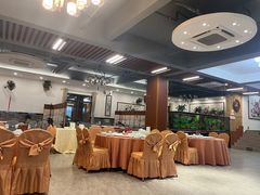 -华庭食府(光明店)