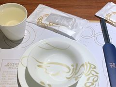-罗氏十三活虾餐厅(光谷K11购物艺术中心店)