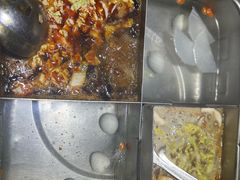 -海底捞火锅鲜切牛肉主题店(长寿路店)