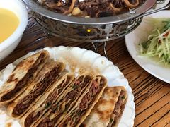 -溢心园香河肉饼总店