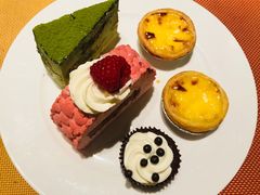 -大中华希尔顿酒店-念自助餐·嗨啤·小龙虾