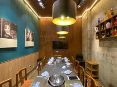 包厢-胡须佬鸡煲四季火锅店(石厦西村直营店)