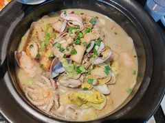 胶东烩菜-五谷丰登农家院·地道胶东菜·海鲜烧烤(威海店)