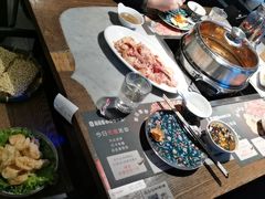 -尚尚仙·酸汤猪手·猪肚鸡火锅(华联万柳购物中心店)