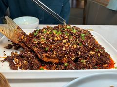 -老瓦房饭店(三苏大道中段店)