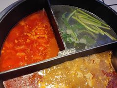 -热火朝天鲜切牛肉火锅(南强街巷店)