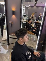 -藤野造型烫染·漂发