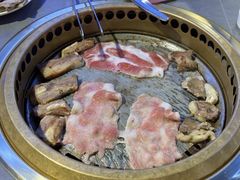 -汉金城海鲜烤肉自助百汇(烟台永旺购物中心店)