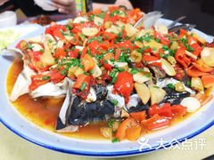垛椒鱼头-洪福饭店·十八年老店