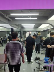 -宫铭烫发染发接发店
