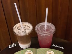 -Pie Bird(新闸路店)