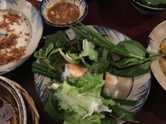 -Cuc Gach Quan Restaurant