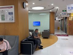 -雅悦齿科(顾村公园店)