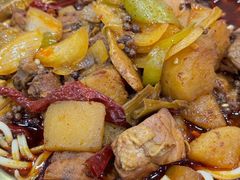 -牛一嘴·兰州牛肉面·大盘鸡(财富中心店)