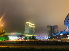 -圆融星座购物中心