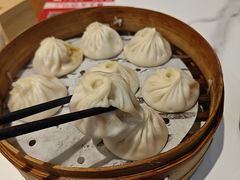 -馋三尺蟹粉小笼(人民广场店)