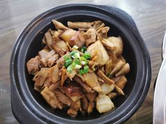 -临街徽菜馆·正宗黄山味