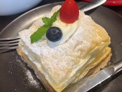 -吕氏焗小鲜•海鲜青岛菜(总店)