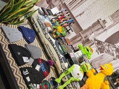 -聚点滑板SPOT SKATE(常熟路店)
