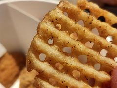 -麦当劳(海岸城店)