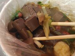 -中东大市场美食城