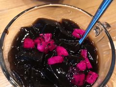-临界音乐酒馆·小龙虾·江湖菜(华熙LIVE·鱼洞店)