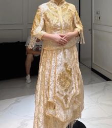 点击看大图 -GRACE KELLY婚纱与礼服(北京店)