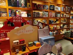 -西西弗书店&矢量咖啡(凯德晶萃广场店)