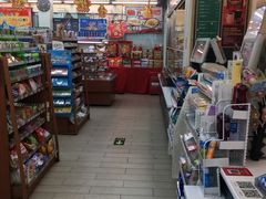 -全家便利店(东直门店)
