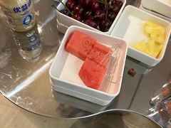 -涨巢·潮玩水疗局